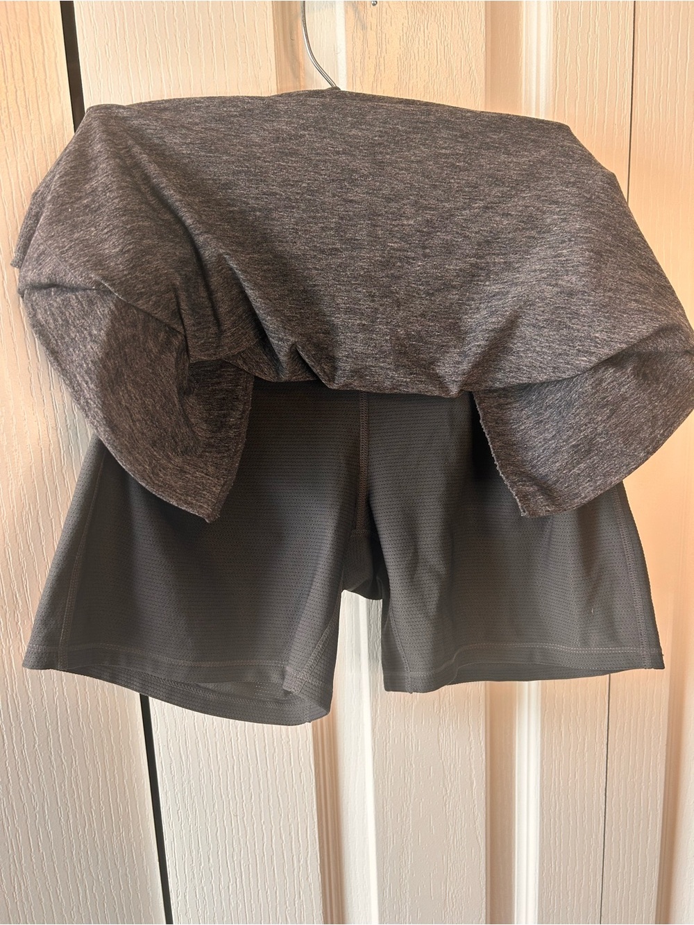 Athleta Women’s MT Metro Downtown Heathered Charcoal Drawstring Active Skort - Picture 4 of 6
